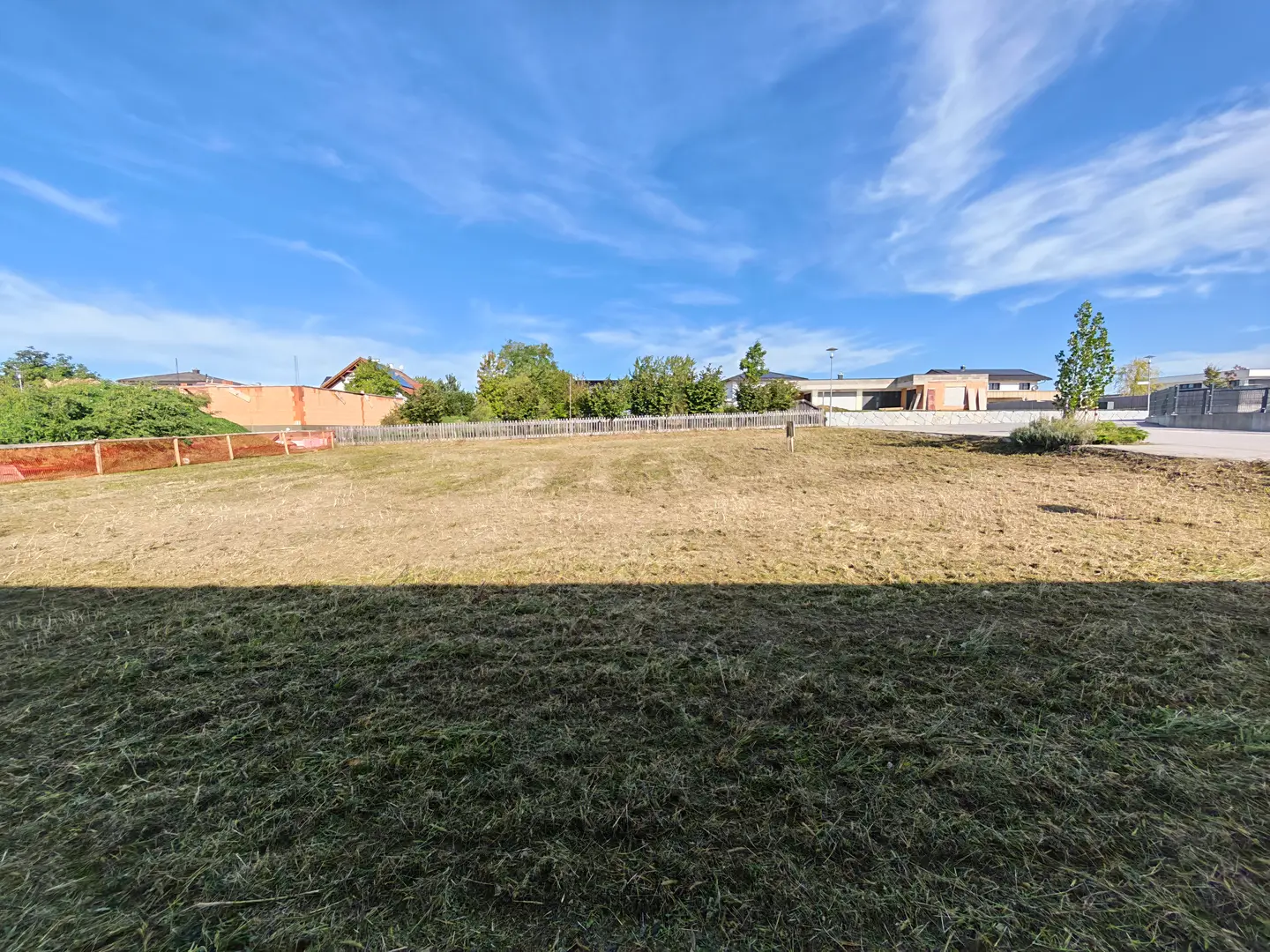 Family apartment in sunny development with utilities paid