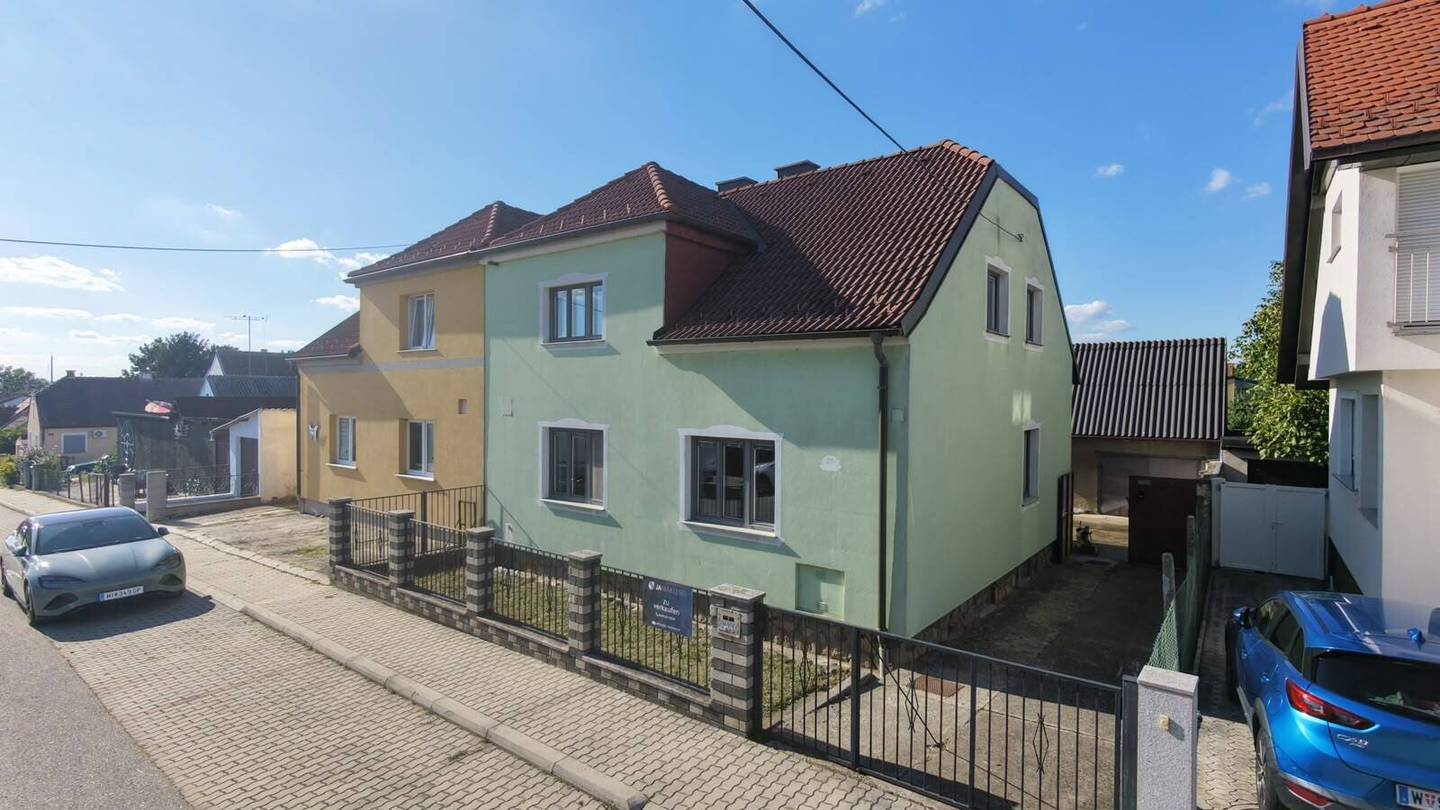 A rough diamond in Laa – 5 rooms, private garden &amp; garage