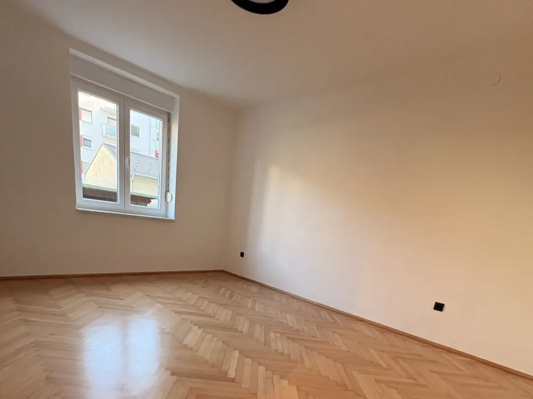 Neu sanierte Wohnung mit Keller