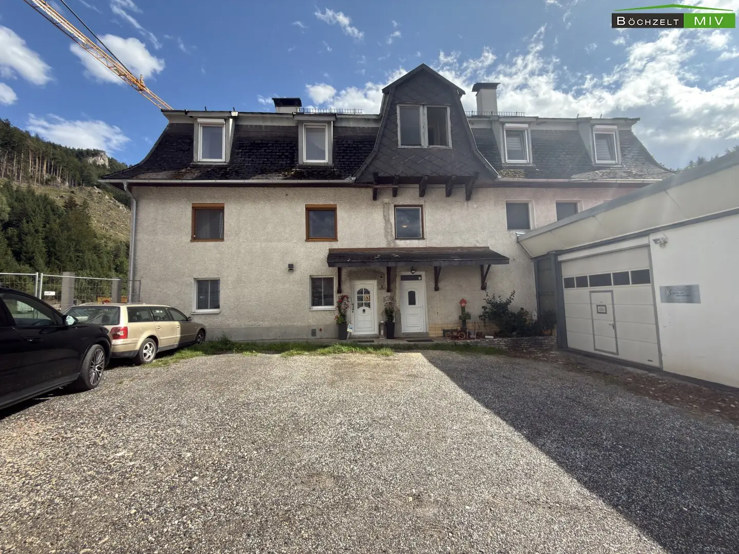 Condominium in need of renovation in St. Peter-Freienstein with 4 rooms and balcony