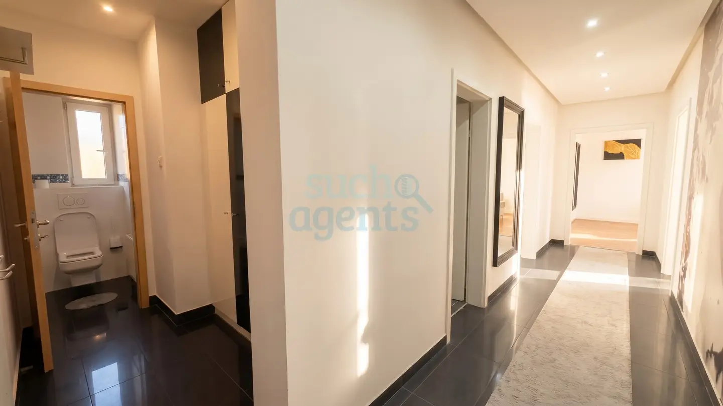 Bright apartment with balcony and air conditioner