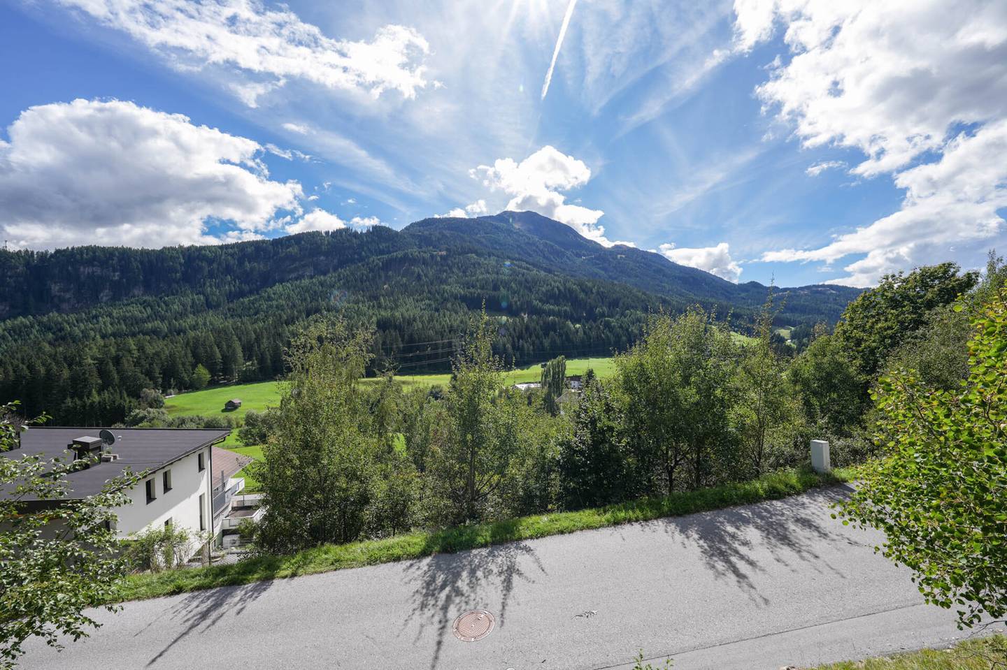 Sunny buildable plot ready to plan Wohnung