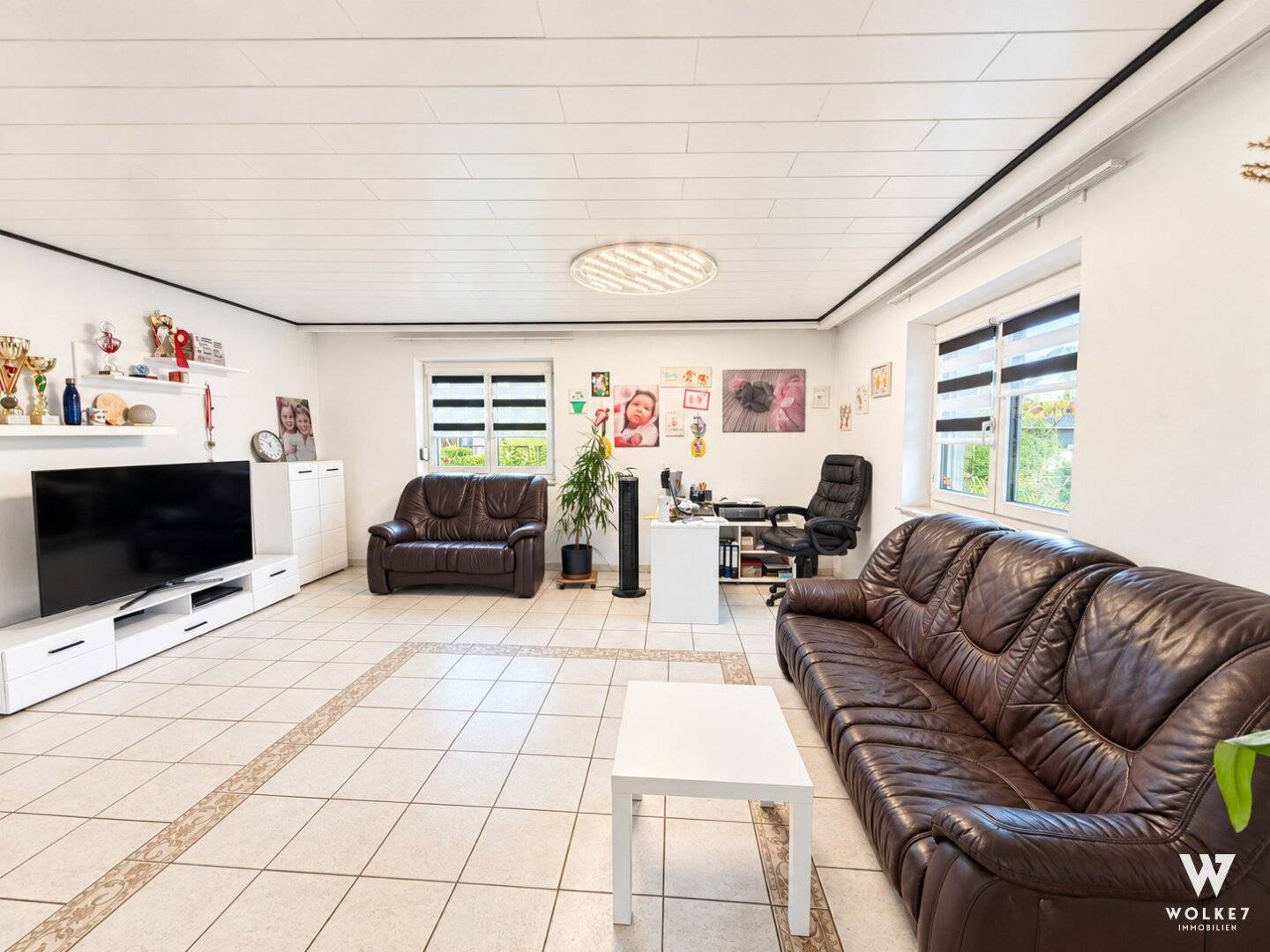 Spacious single-family house | approx. 105 m² living space | approx. 700 m² plot | Gerasdorf