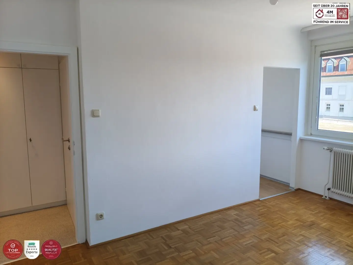 Modern living with small-town charm: Newly renovated, light-filled elegant apartment in Stockerau