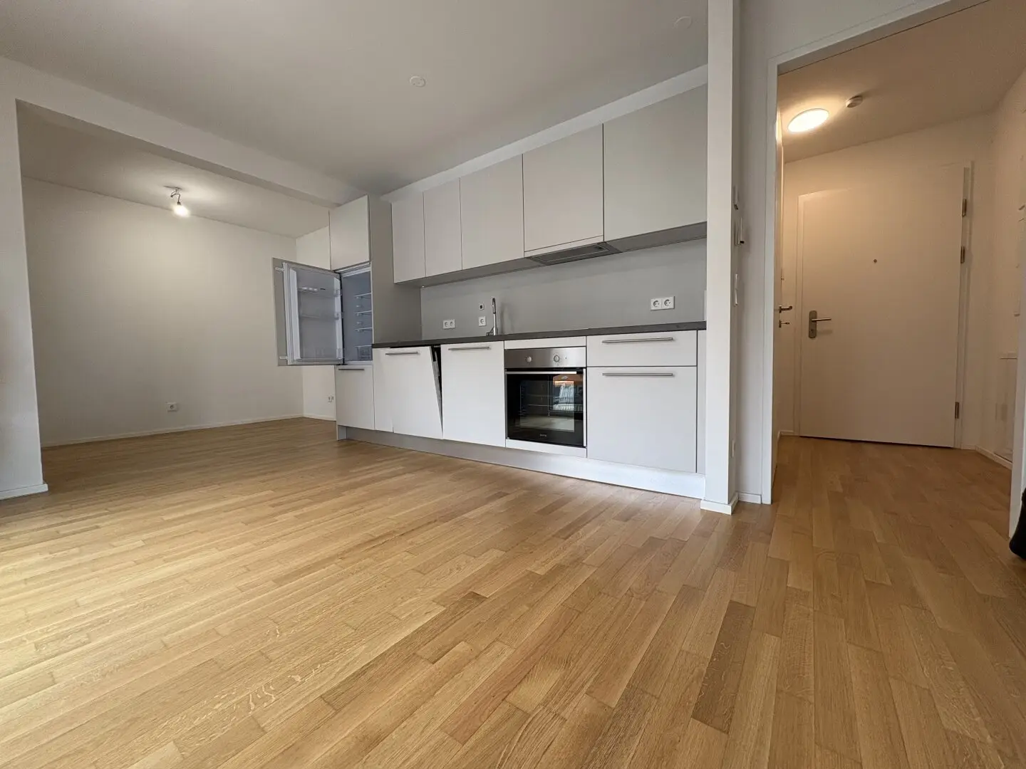 Modern 2-room apartment with very good transport links in 1120 Vienna