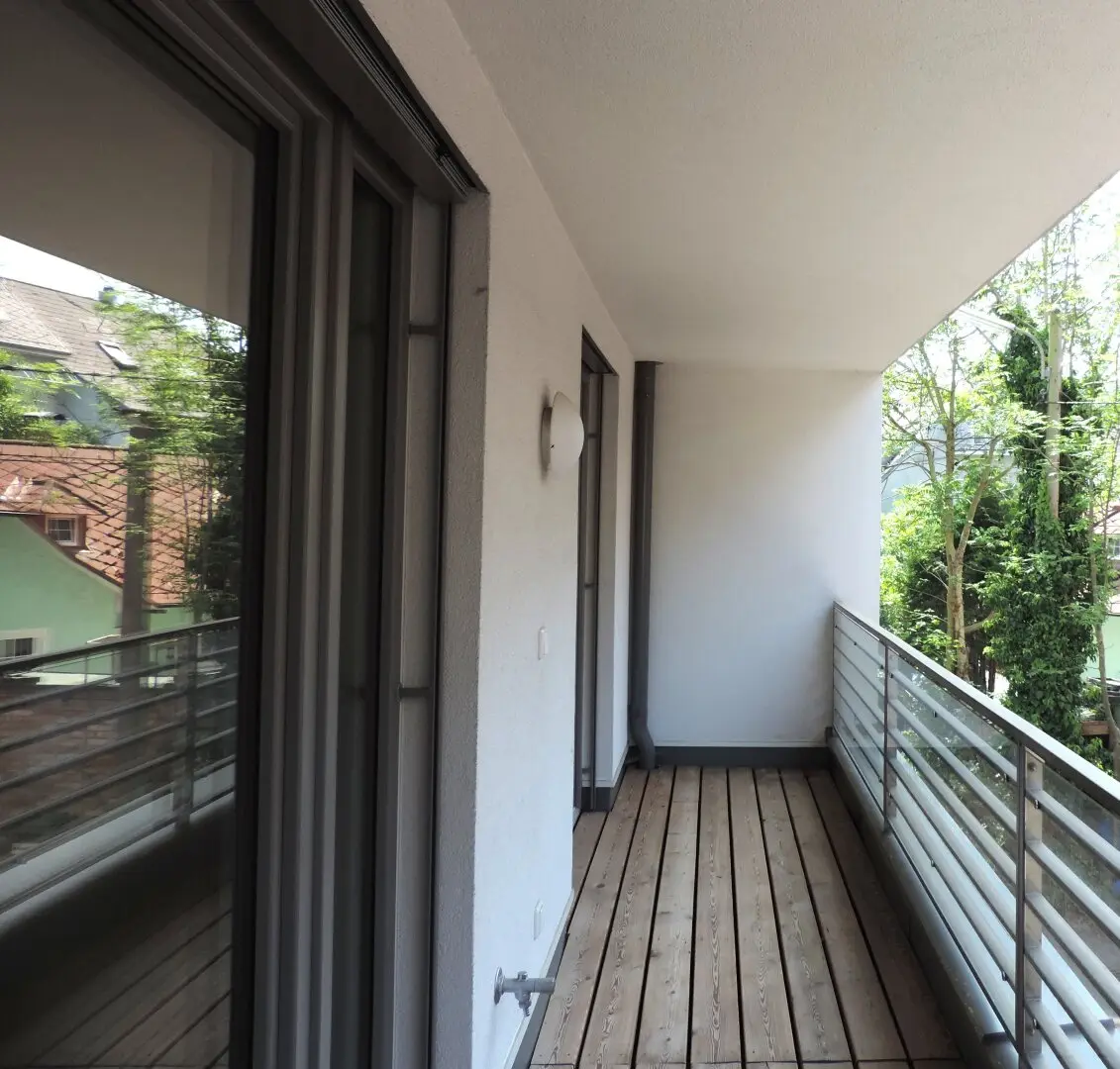 Alturfahr West Two-room apartment large loggia