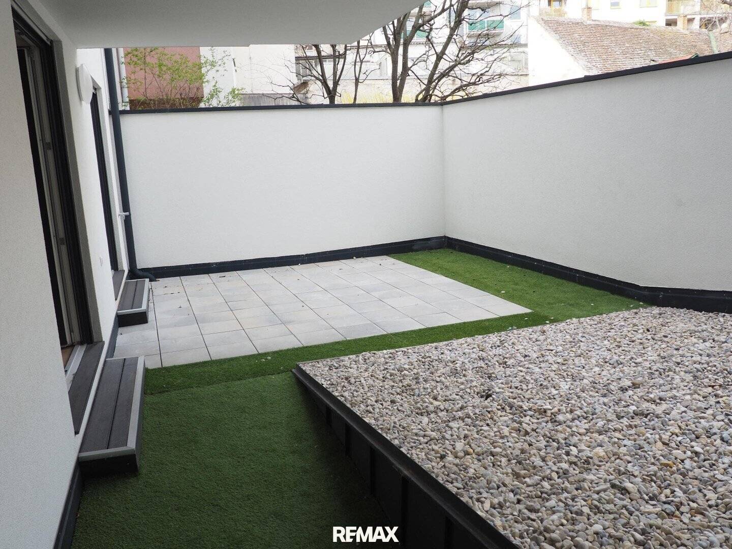 Geothermal heating! 3-room with terrace and "garden share"