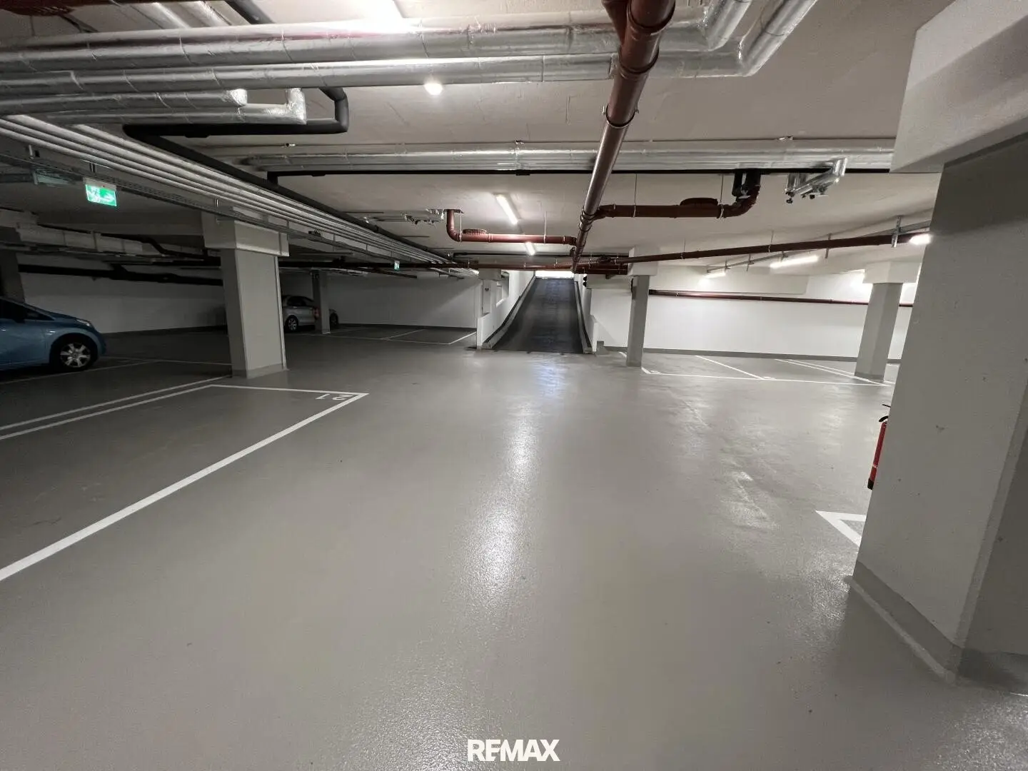 Commuters take note - motor vehicle garage parking spaces for rent