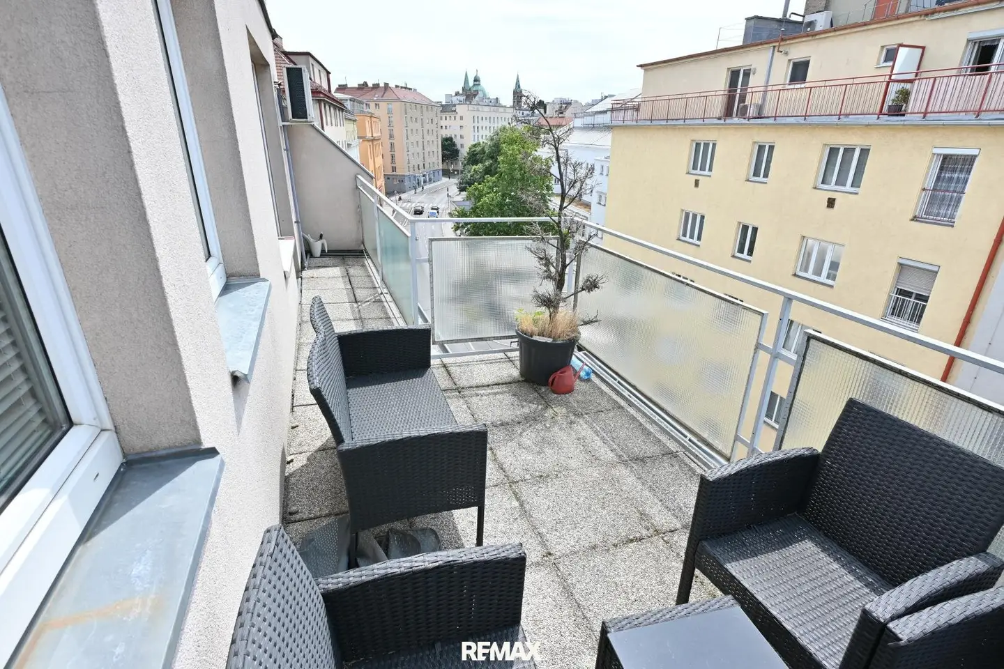 Attic Floor Terrace Air Conditioning