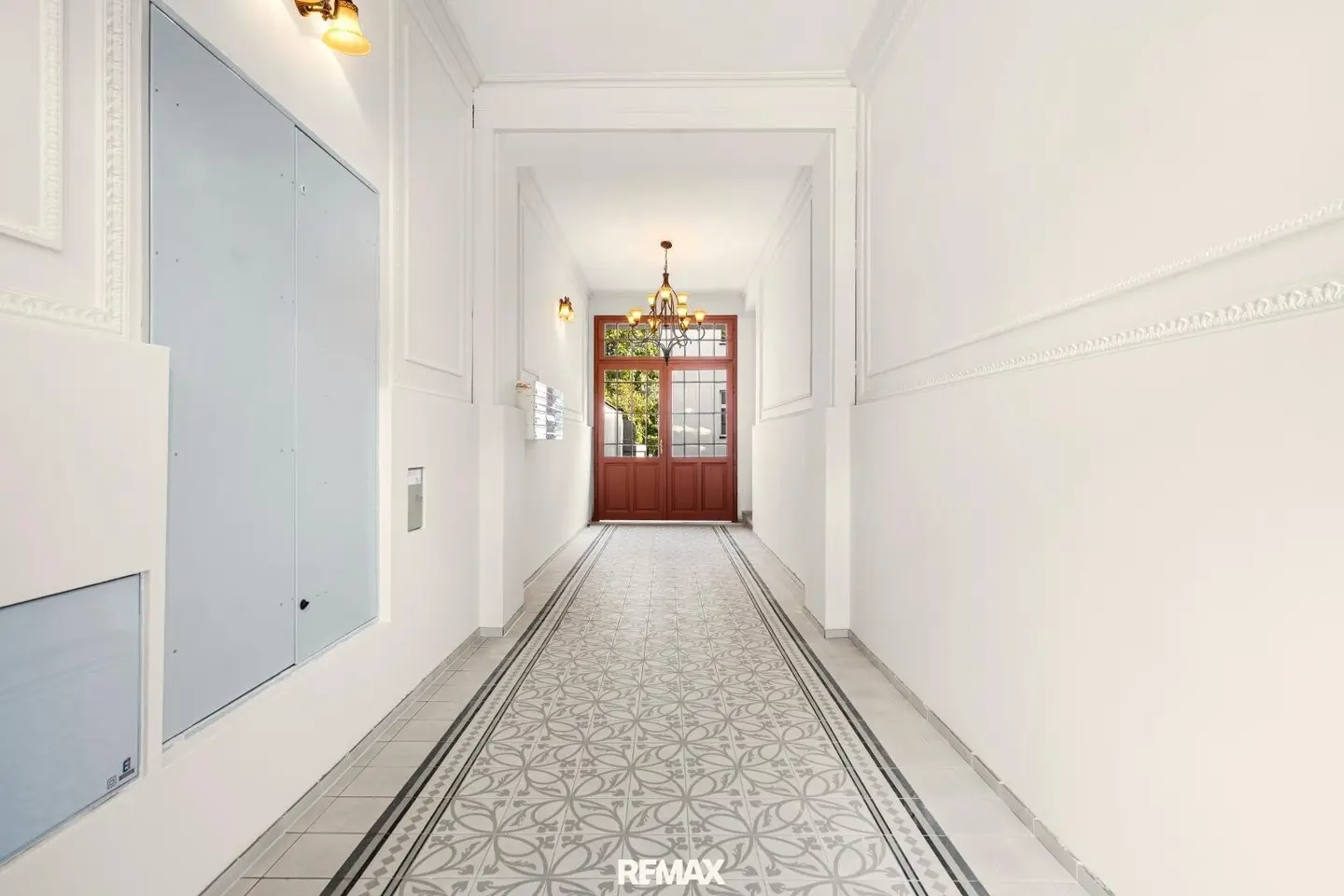 Compact and charming!