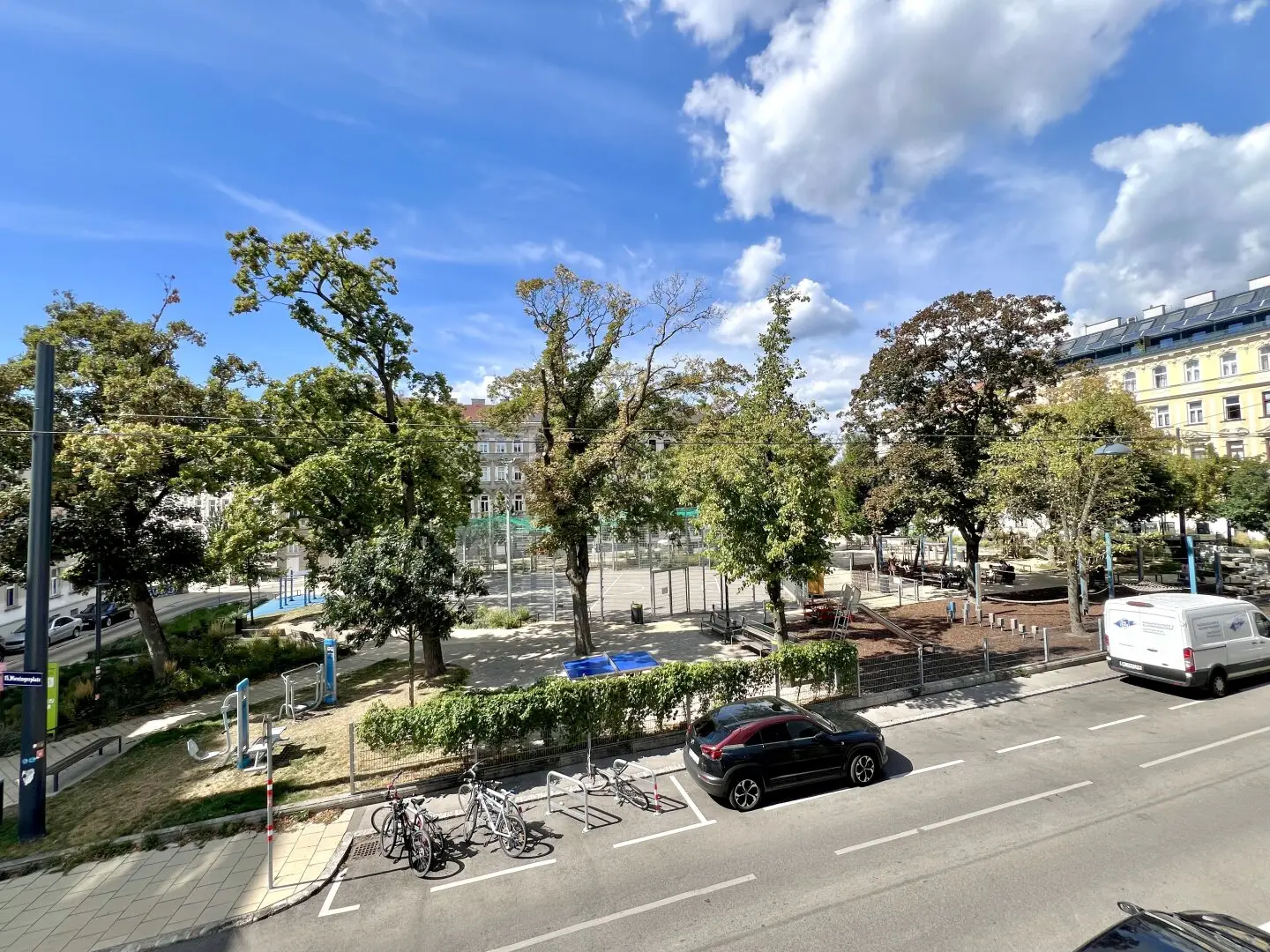 Old building apartments with distant view near Meiselmarkt