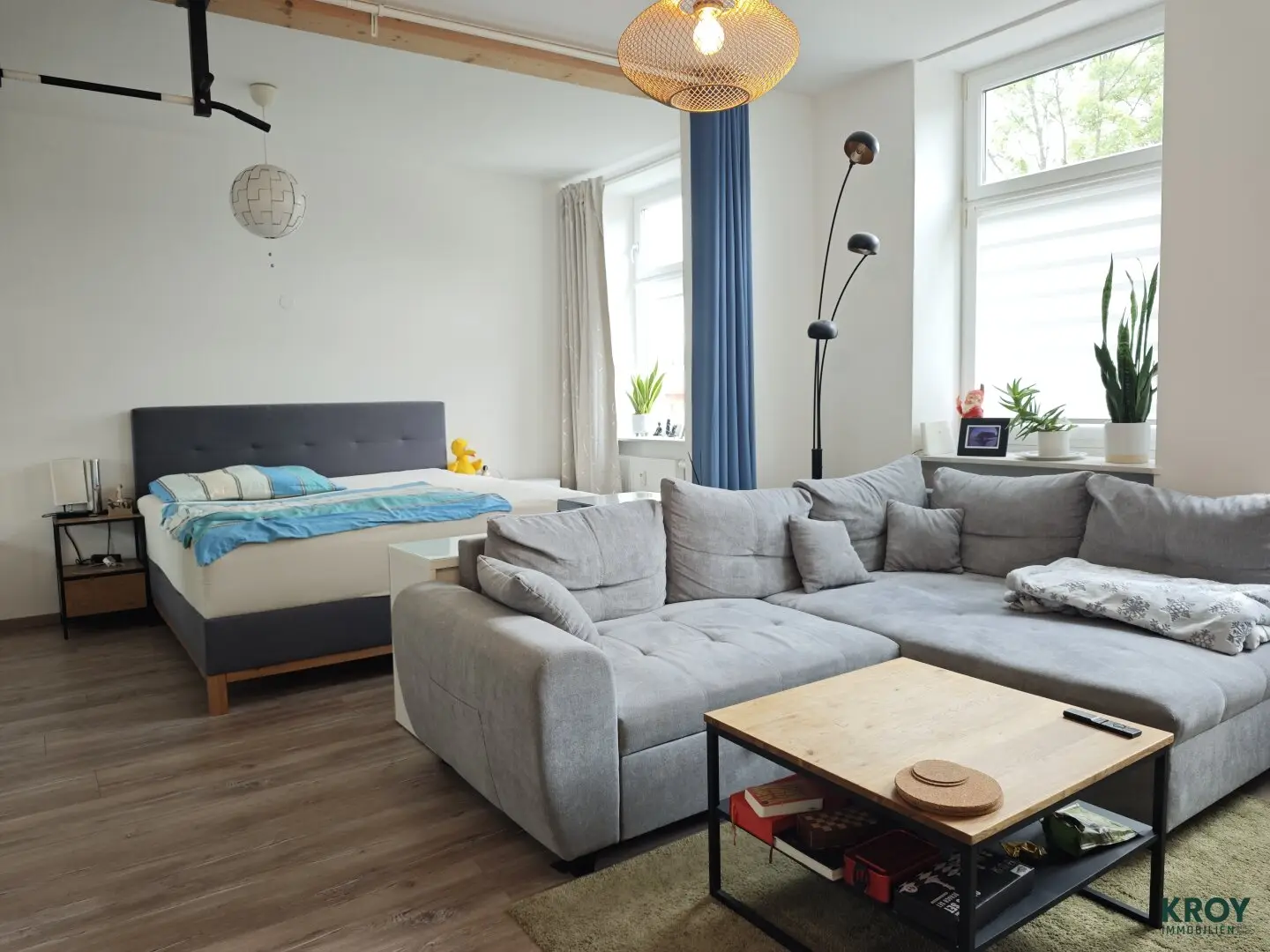 Charming large studio apartment - quiet residential area Gnigl