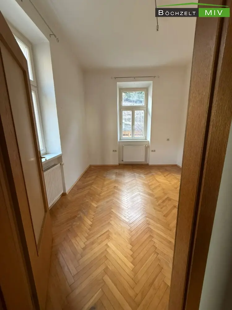 Charming apartment in Eisenerz with fitted kitchen and fireplace