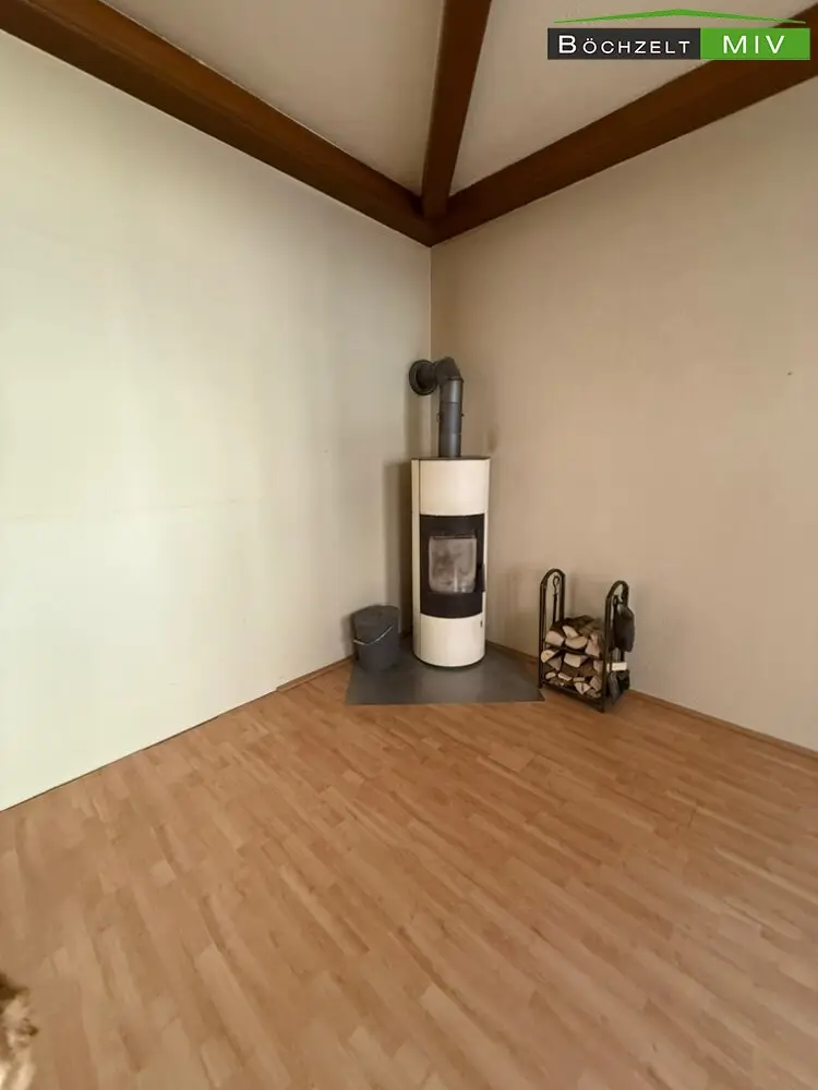 Charming apartment in Eisenerz with fitted kitchen and fireplace