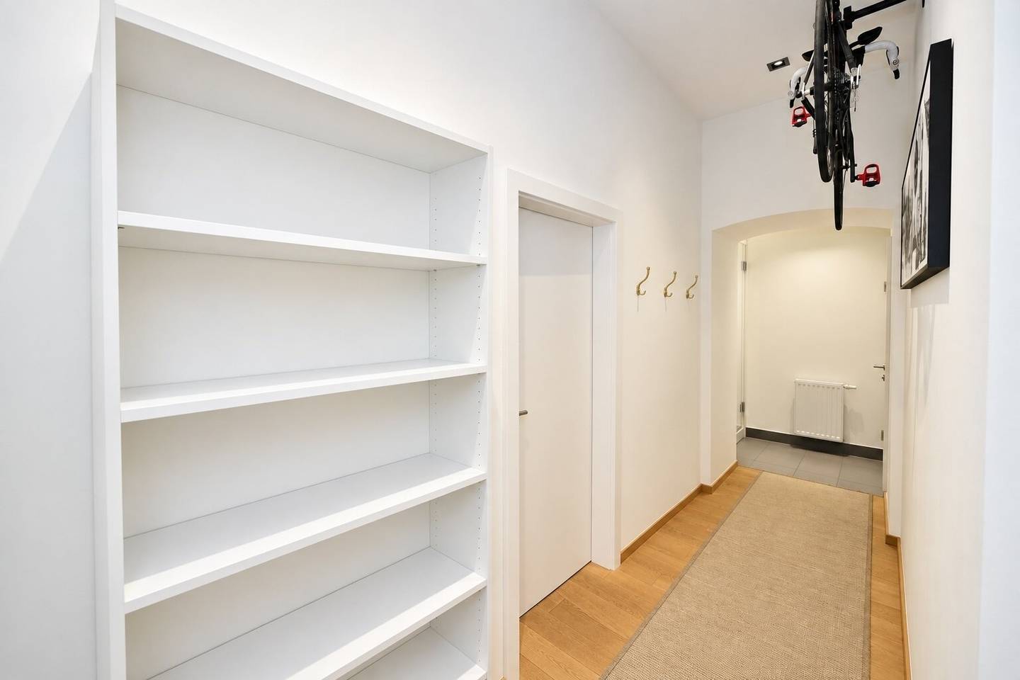 Office space | For up to 16–20 workstations | Near U1, U2 &amp; U4 | Central Vienna location