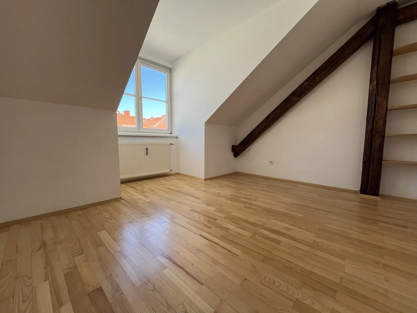 Well connected Wohnung with parquet and practical layout