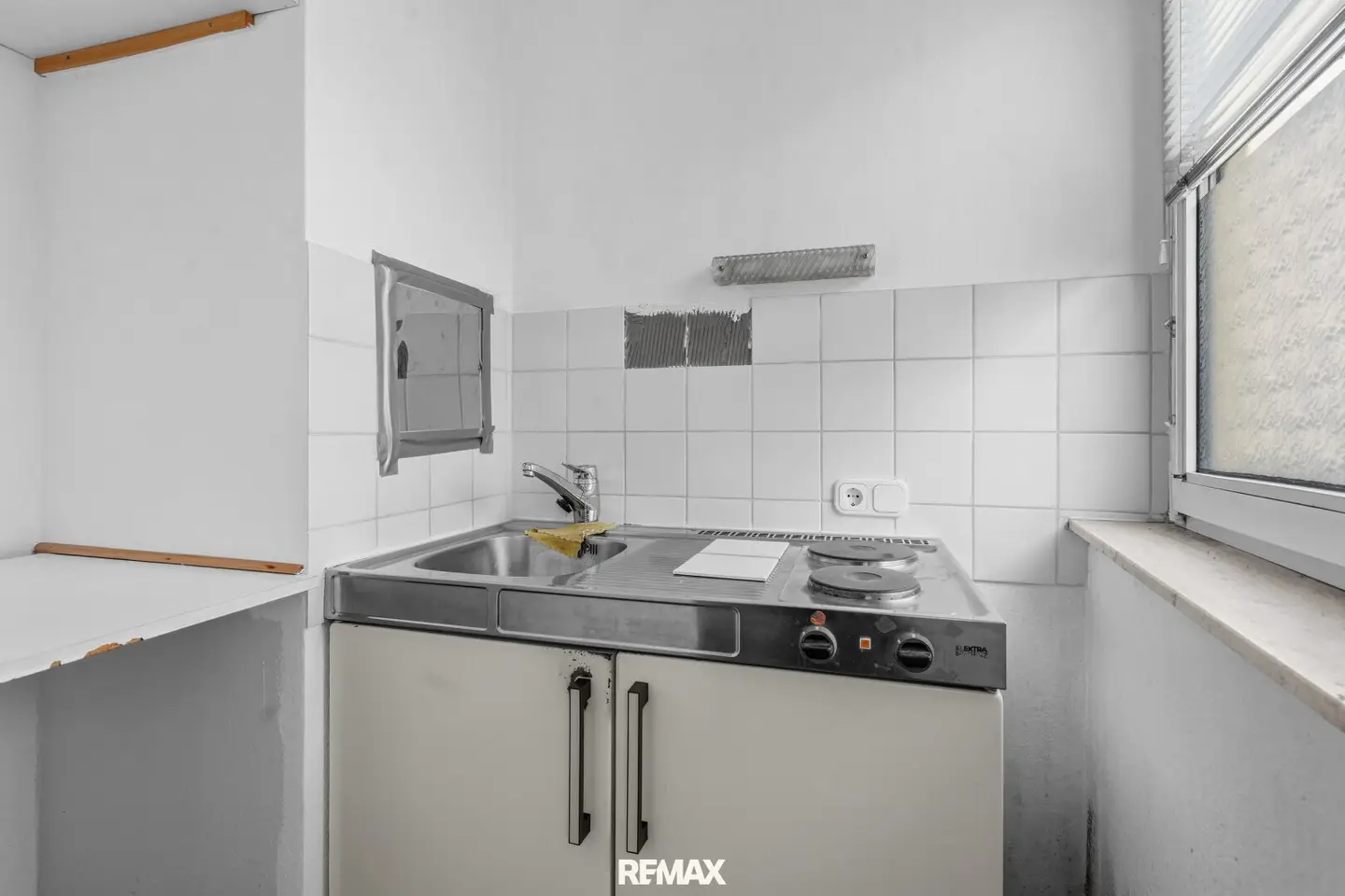 Compact 1 room city apartment in 1030 Vienna with modernization potential RE/MAX Trend