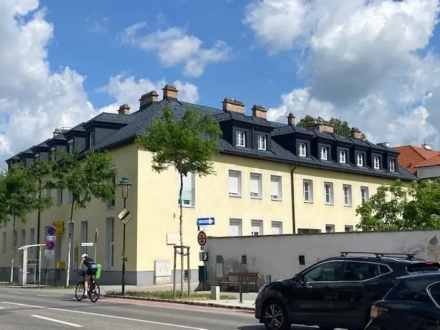 2361 Laxenburg / Zentrum Very nice, absolutely quiet 2-room attic apartment for rent
