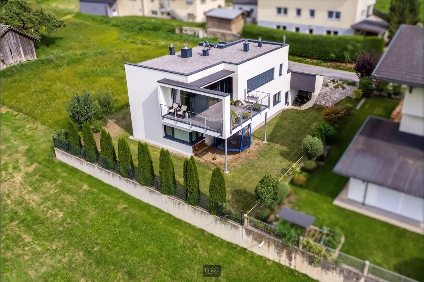 226 IMMOBILIEN: Modern single-family house in the Tyrolean Oberland