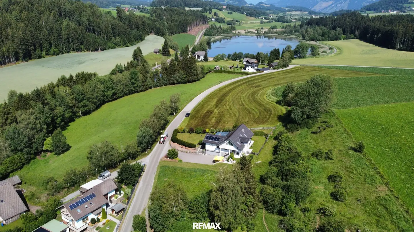 Seltenes Baugrundstück nahe dem Furtnerteich – ein Paradies für Natur- und Fischliebhaber
