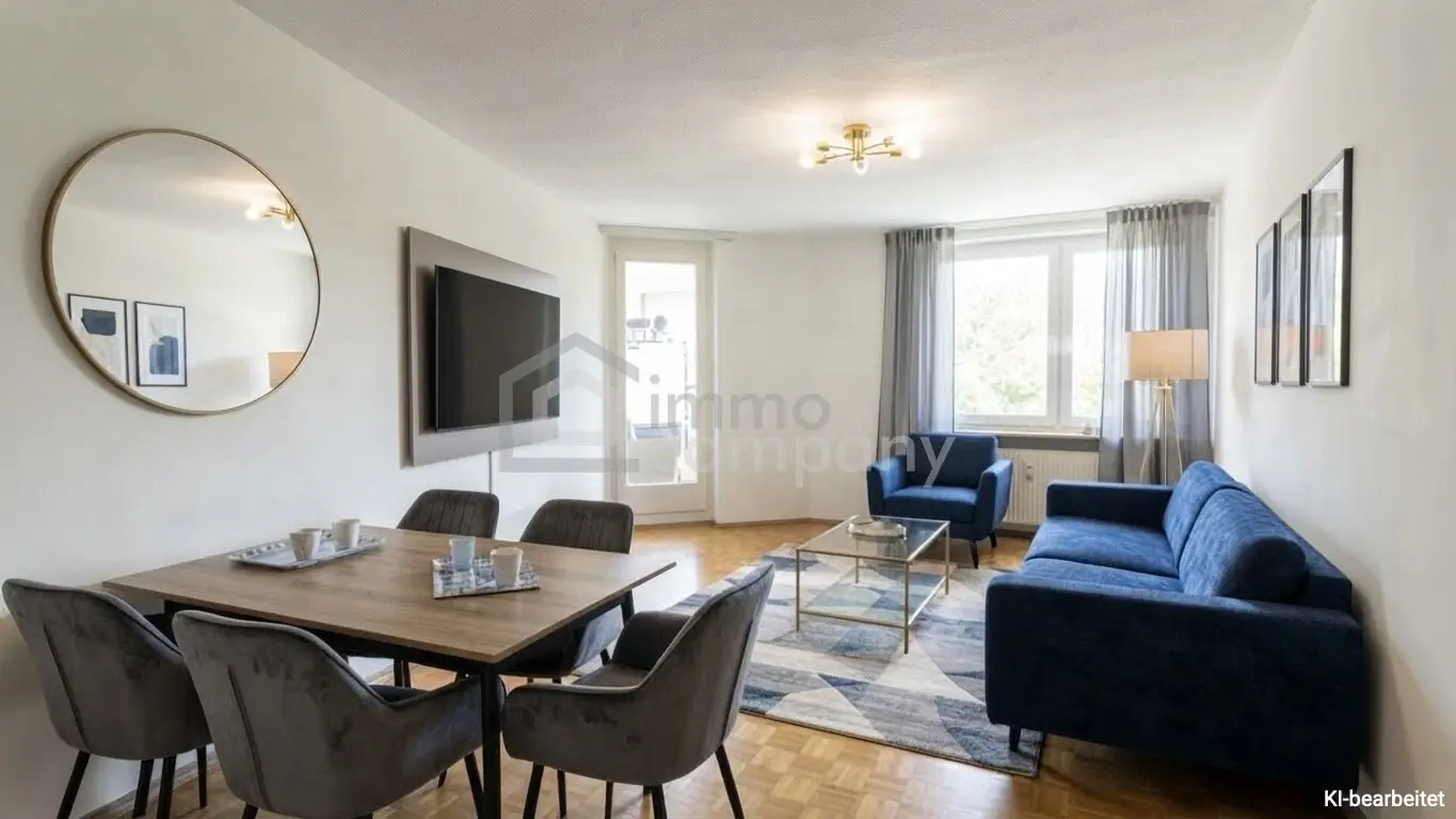 Götzis - Helle Eigentumswohnung im obersten von drei Stockwerken, 3 Zimmer, Loggia mit Glasfront zum Öffnen oder Schließen, 77 m2 + 9 m2 Loggia, Gesamt 86 m2, inkl. 1 TG und 1 Kellerabteil.