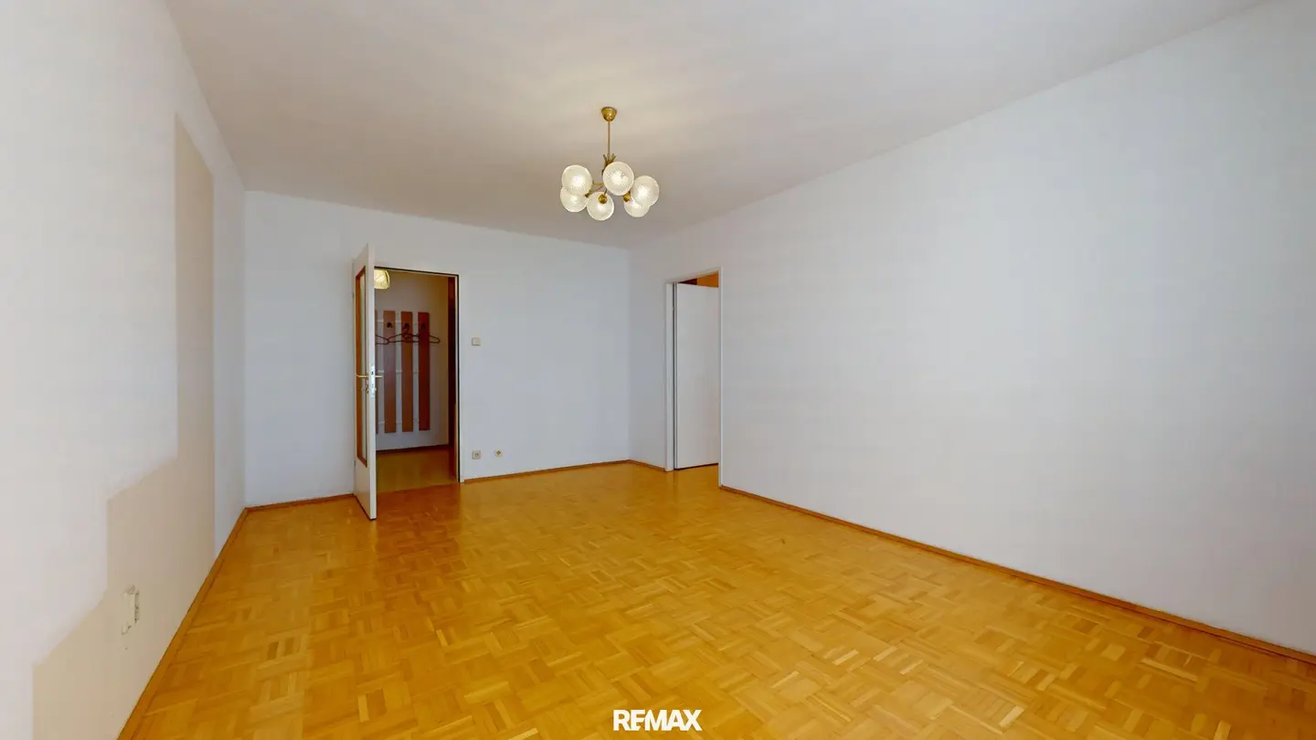 Zwei-Zimmer-Wohnung im 1. Liftstock beim Johann-Nepomuk-Berger-Platz
