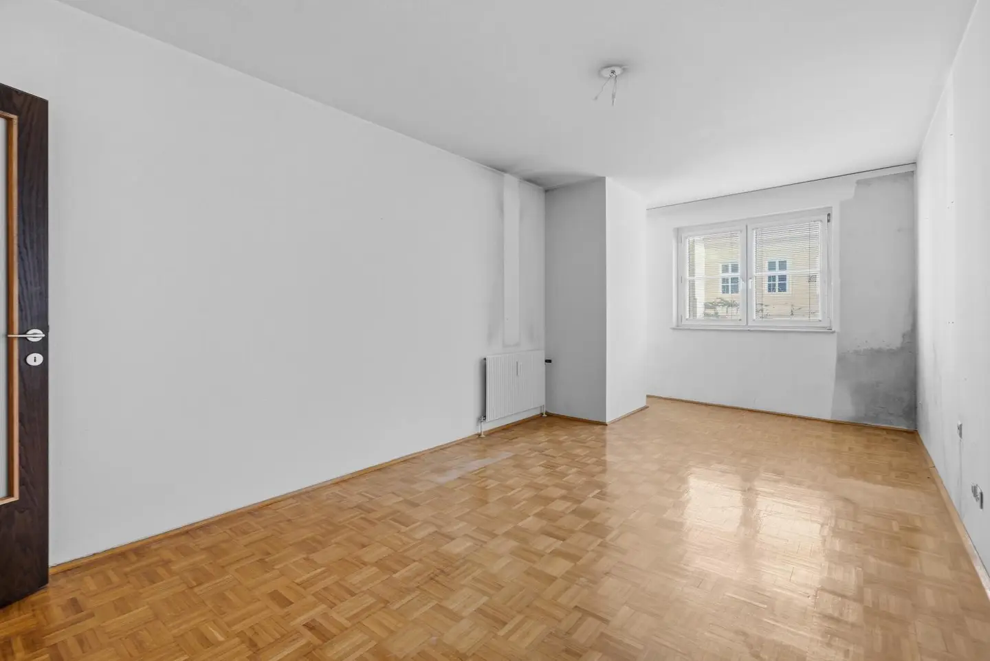 Helle Wohnung mit Aufzug nahe Ziehrerplatz