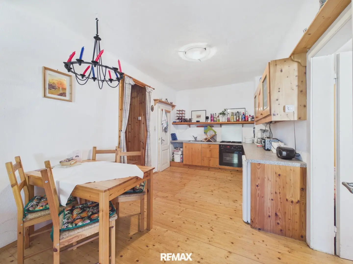 EIN HAUS FÜR VISIONÄRE - Wohnen, Arbeiten und Neues schaffen in Winden am See