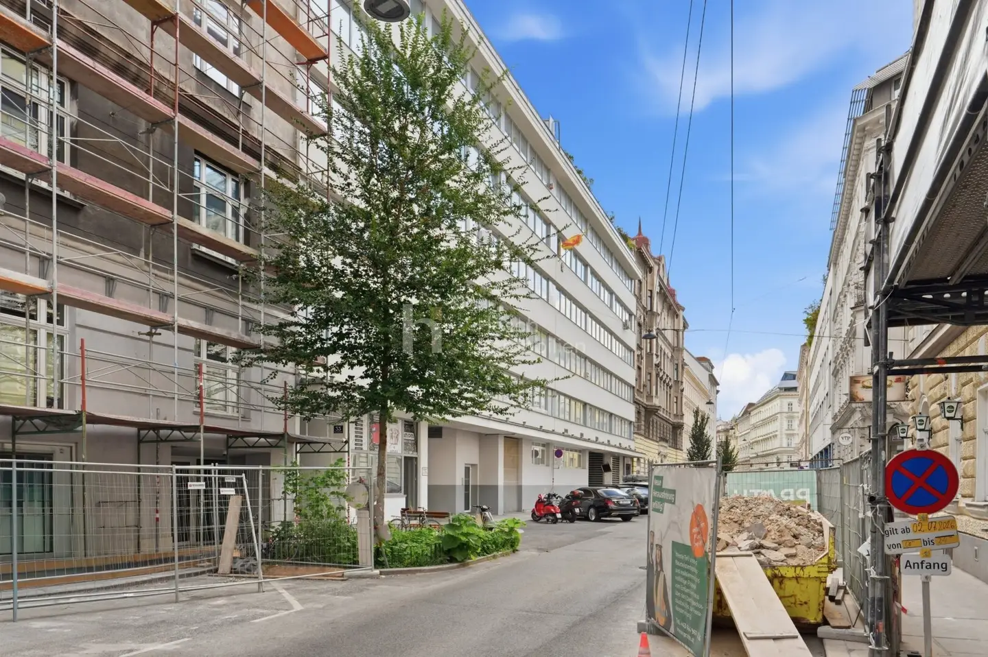 Between Belvedere and Hauptbahnhof | Three floors with residential development potential in the 4th district