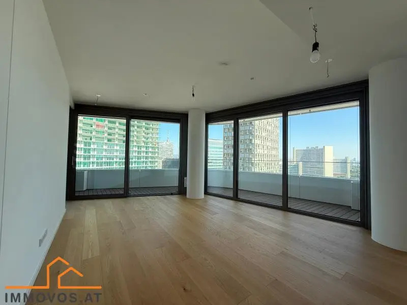 New build apartment with panoramic view and balcony