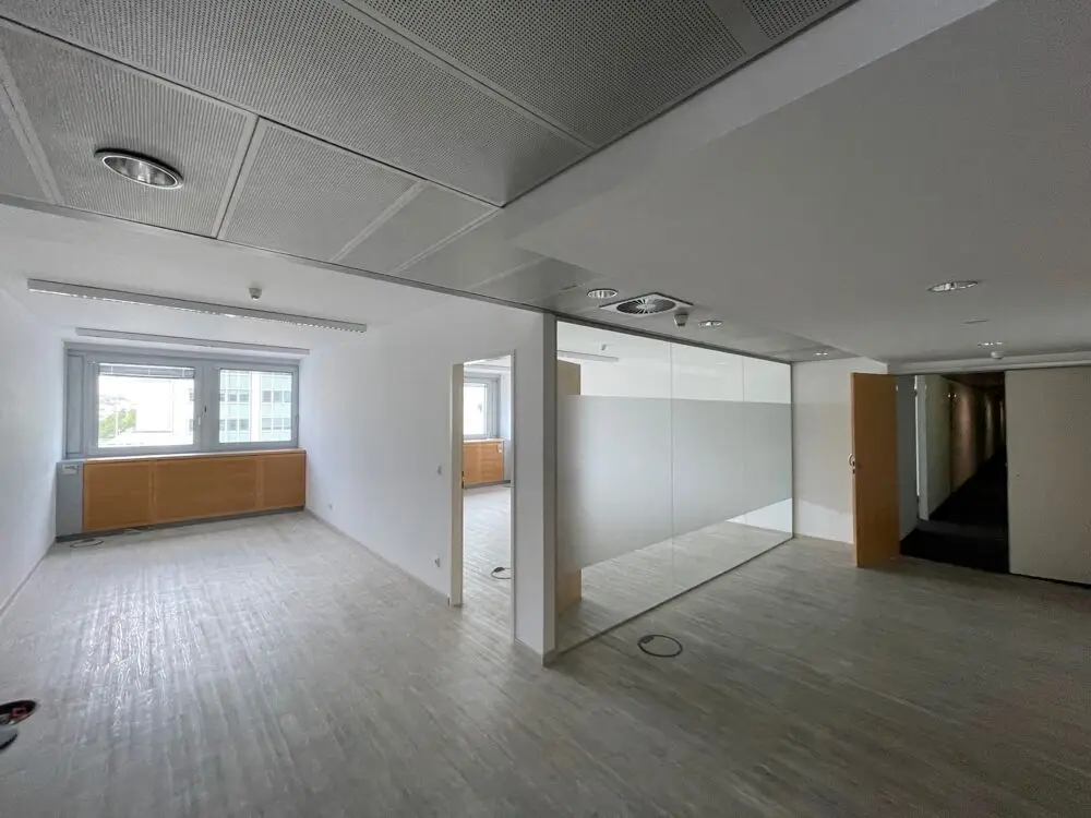 Cooled loft apartment near Naschmarkt with staffed reception