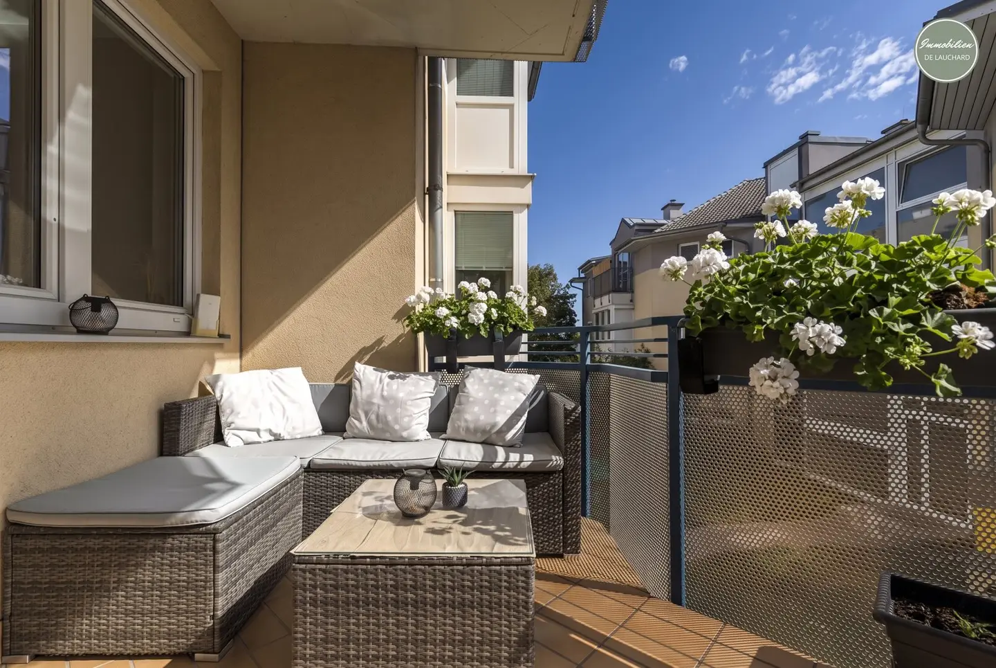 Modern Home Vibes | 3-room &amp; Loggia near Badeteich Gerasdorf