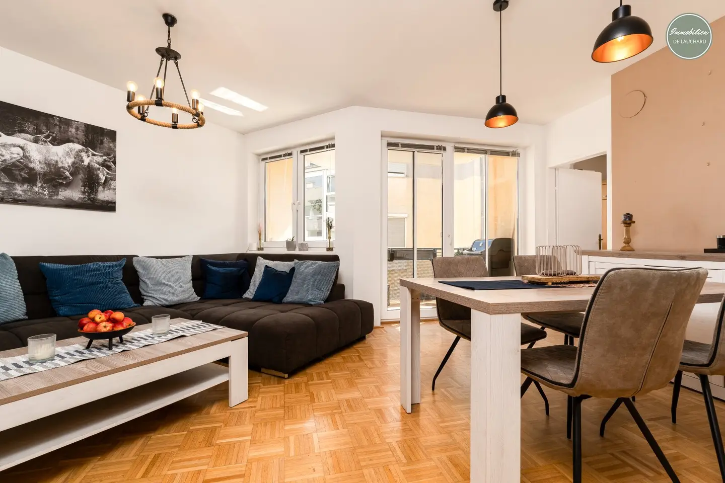 Modern Home Vibes | 3-room &amp; Loggia near Badeteich Gerasdorf