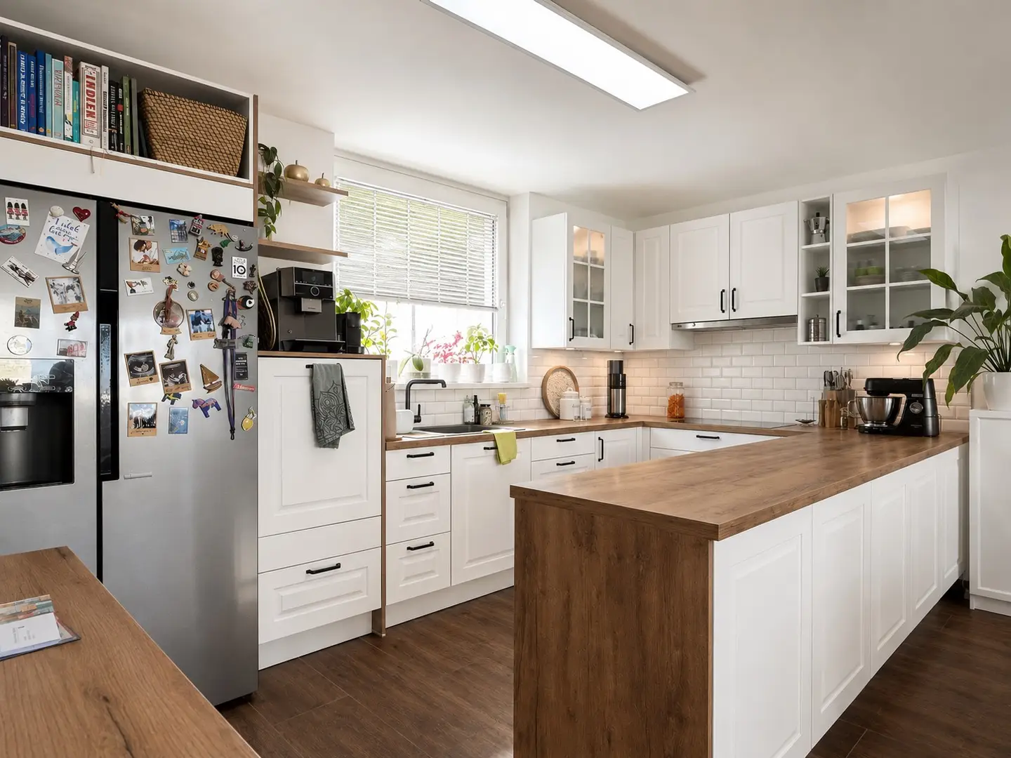 Wohnung mit zwei Dachterrassen und Tiefgaragenplatz