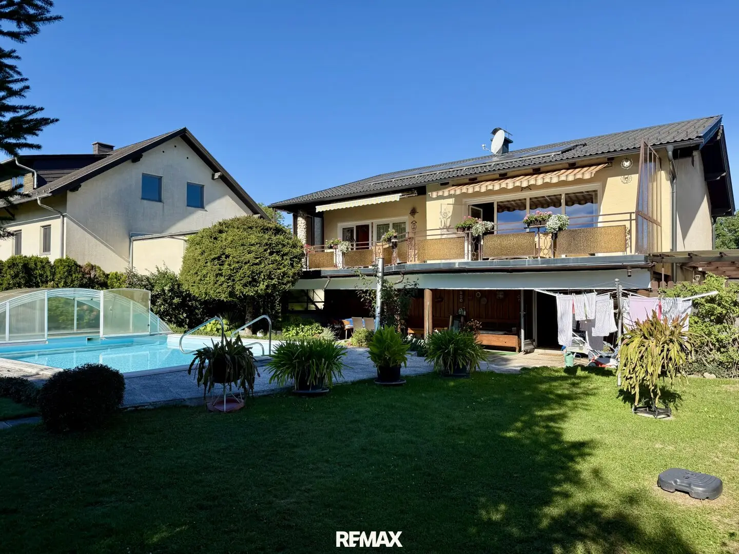 Family dream - A home with garden idyll, pool and dreamlike green view