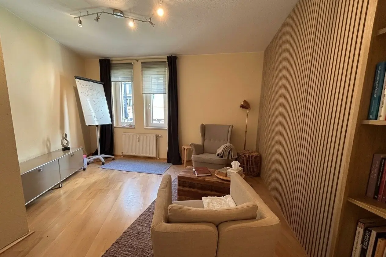 Dreamlike 4-room apartment with lake view in prime location of Gmunden
