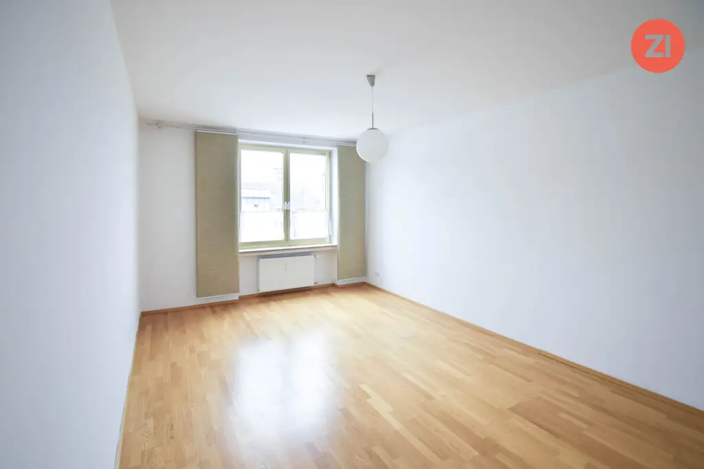 Wohnung mit Lift nahe Mozartkreuzung in zentraler Lage