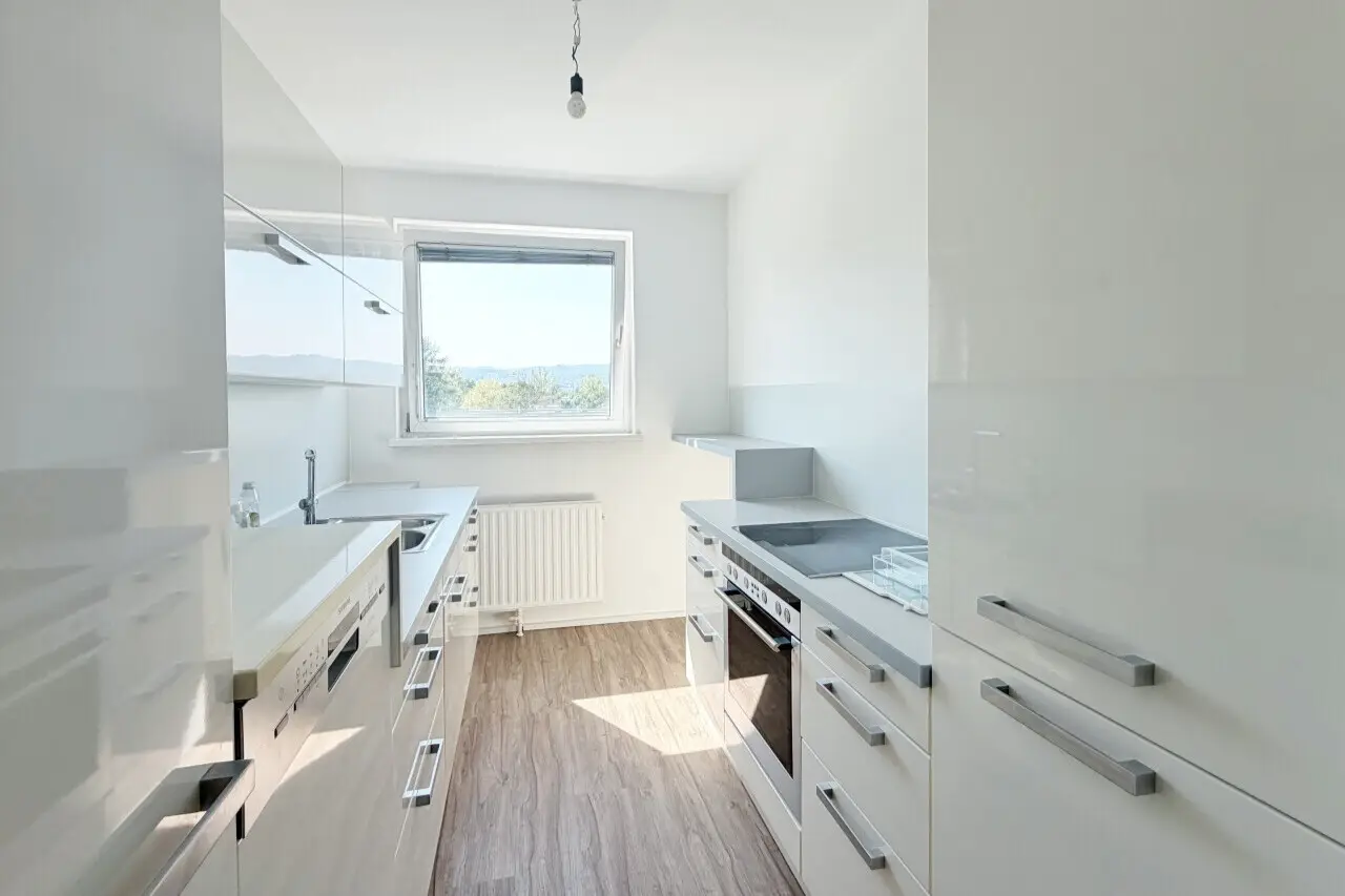 Renovierte Wohnung sofort bezugsbereit inklusive Heizkosten