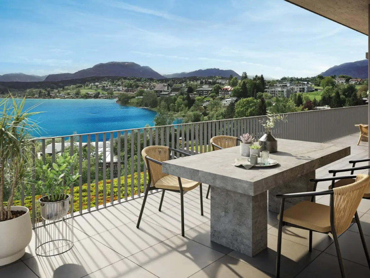 Neubauwohnung with lake view and private garden