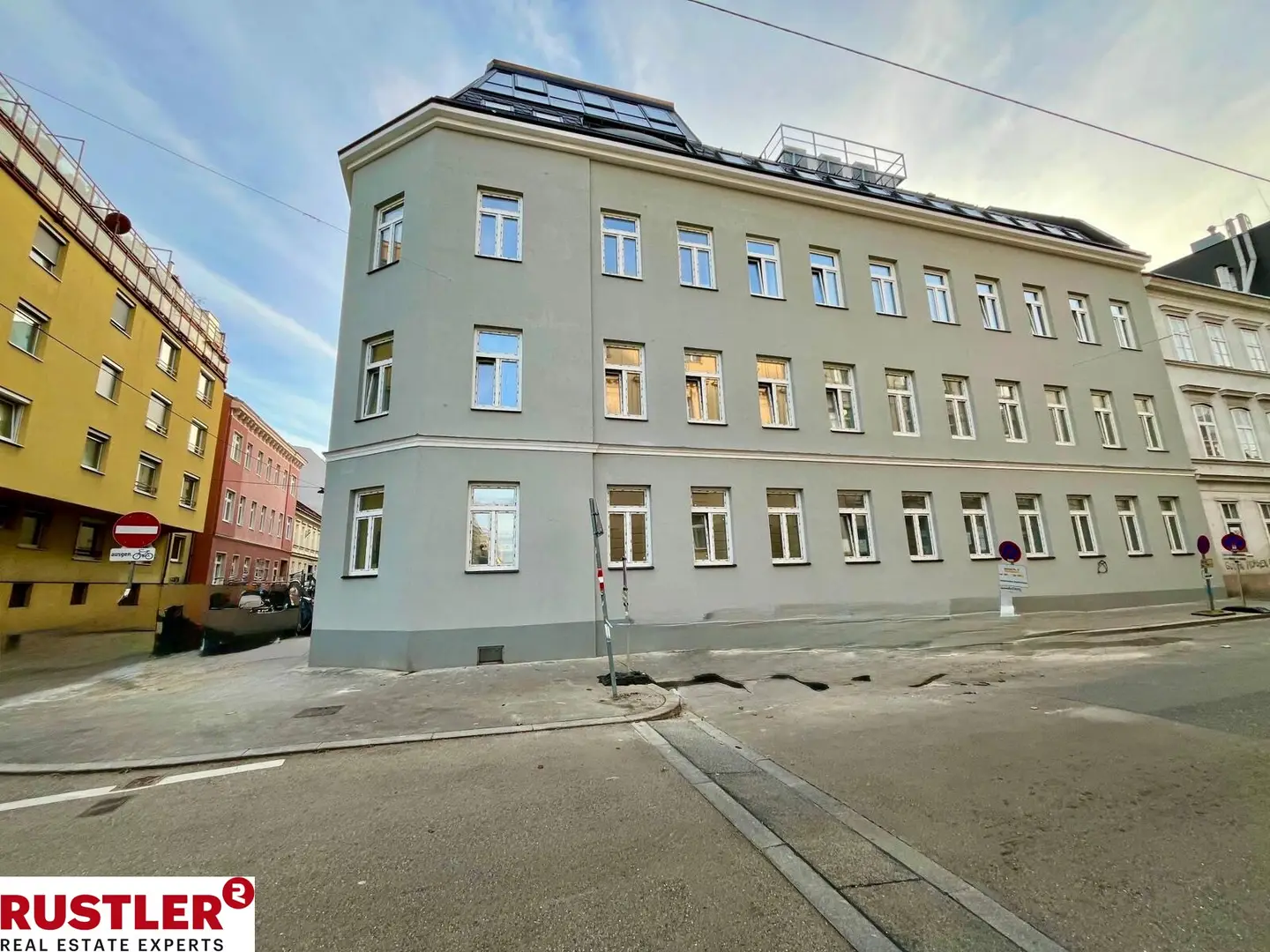 Brand new apartment near Kutschkermarkt