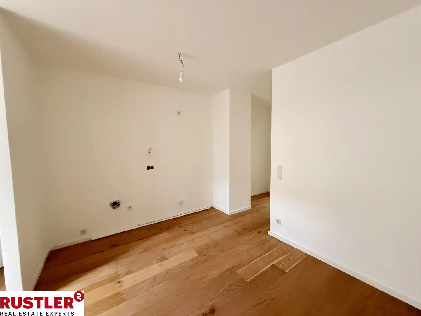 Wohnung with private garden near Kutschkermarkt