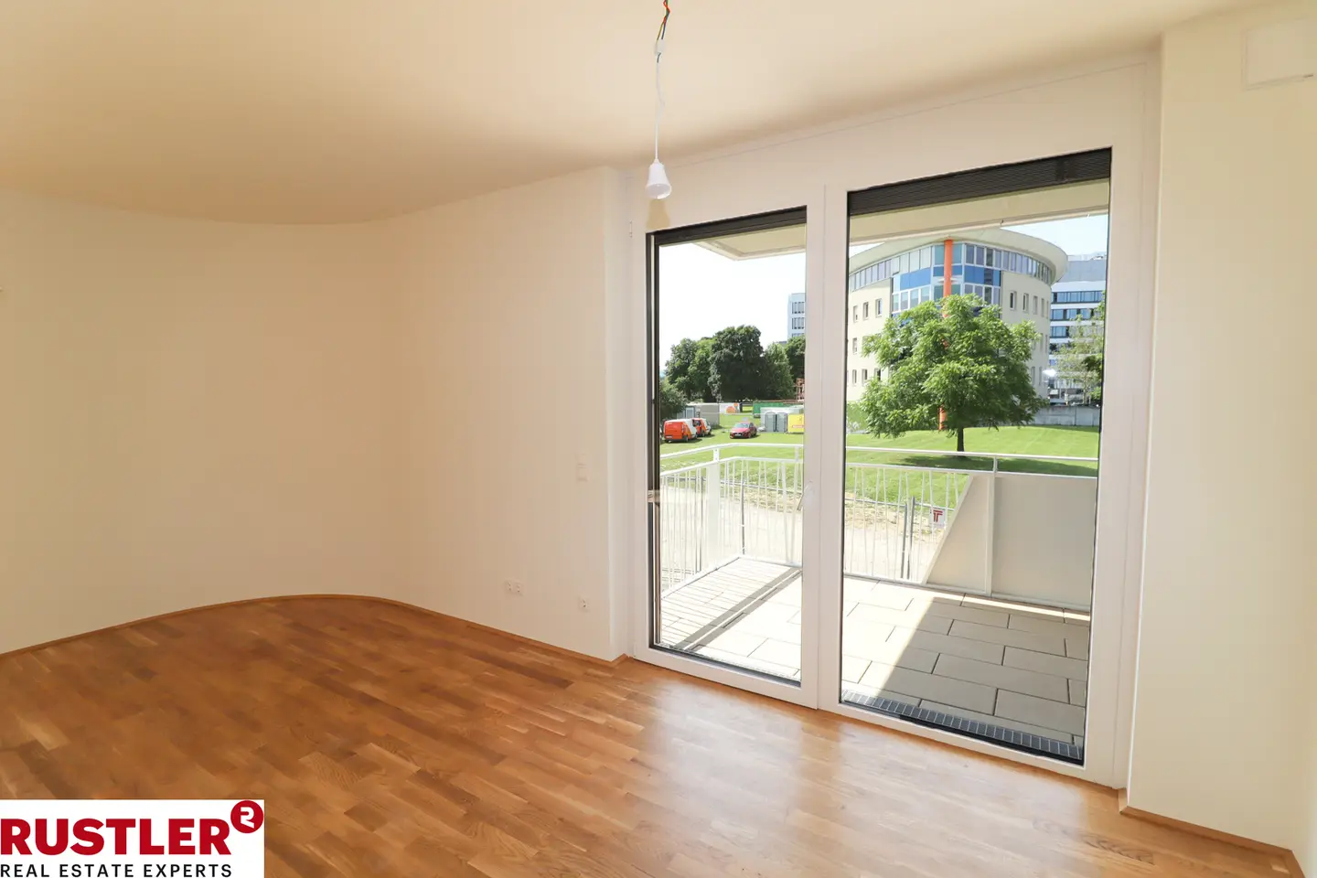 Bright new build apartment on the Traisen with lift