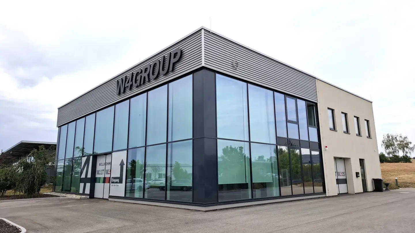 Most modern office premises in the commercial area