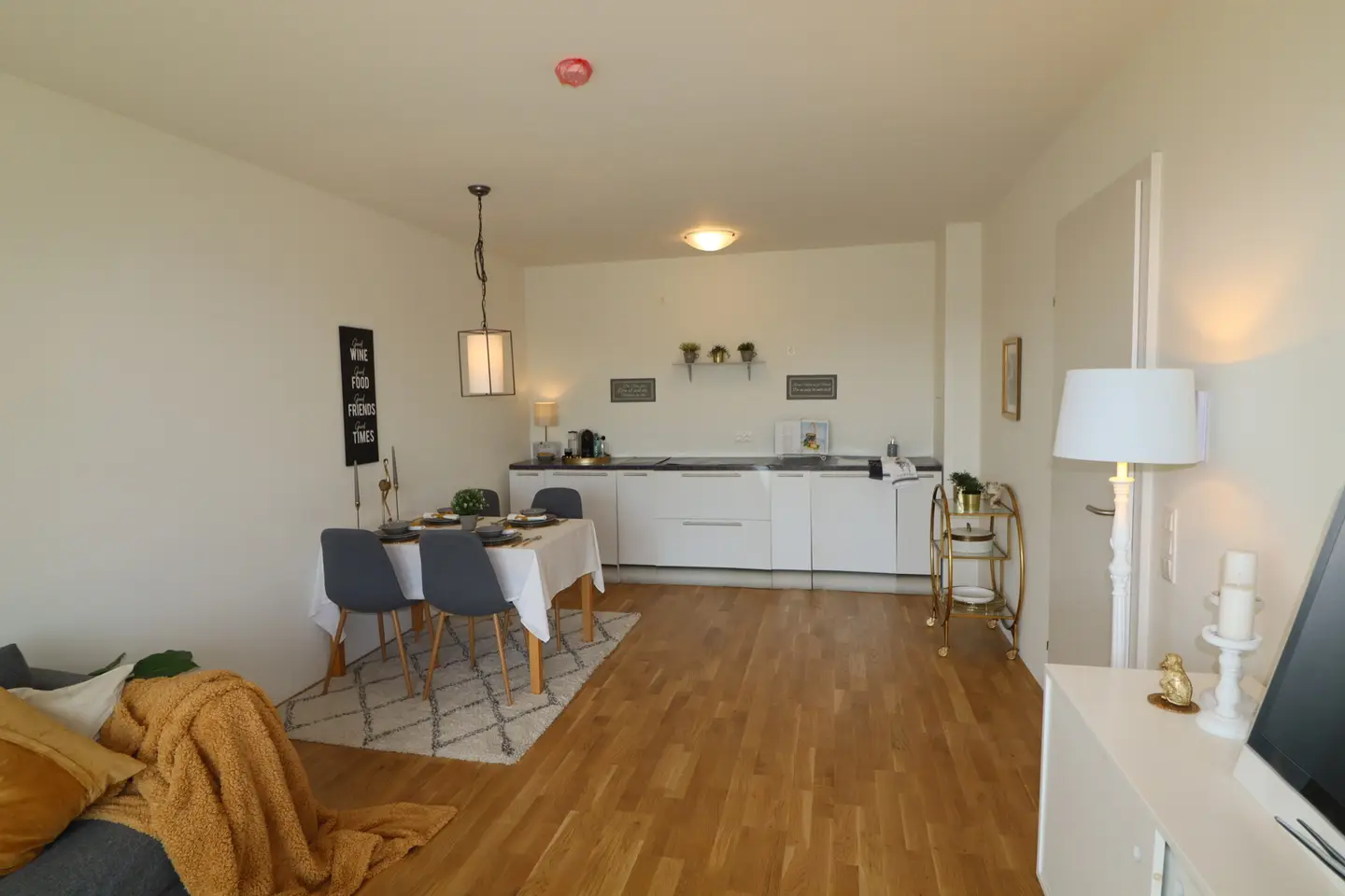 Bright Neubauwohnung directly on the Traisen
