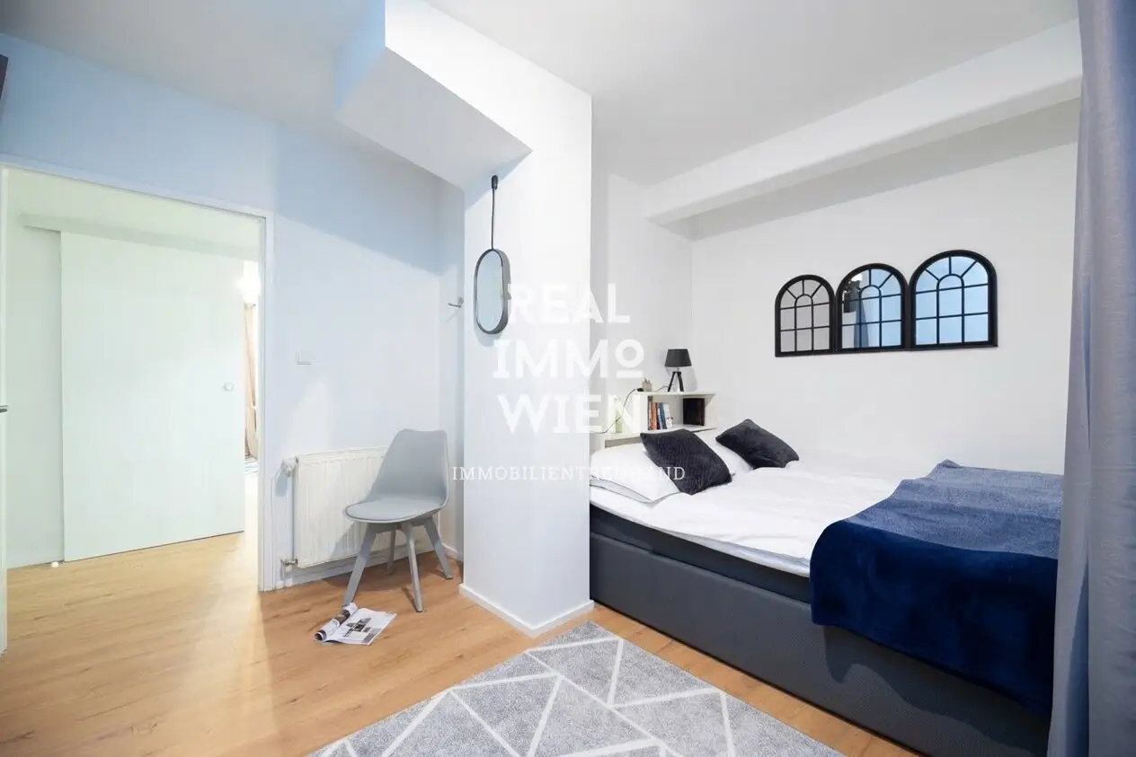 Charming 2-room apartment, U-Bahn proximity, ideal for singles or couples Accommodation permit AVAILABLE