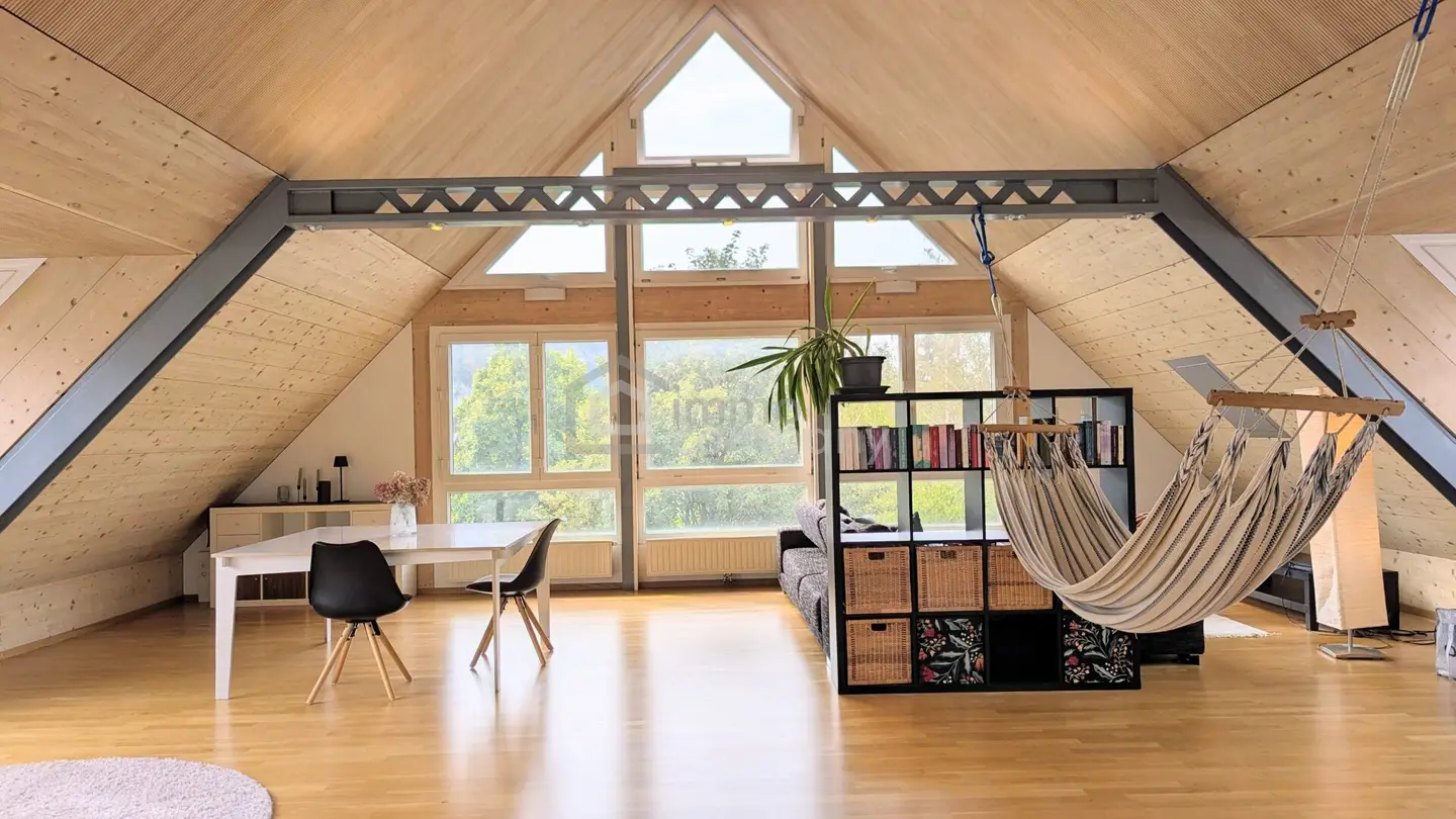 Exclusive 119m² loft attic apartment with elevator, panoramic view and parking
