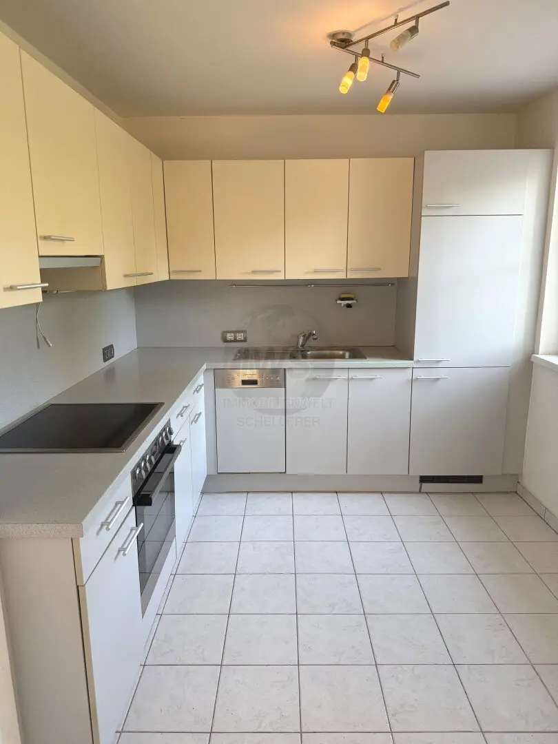 Beautiful spacious terraced house with pool