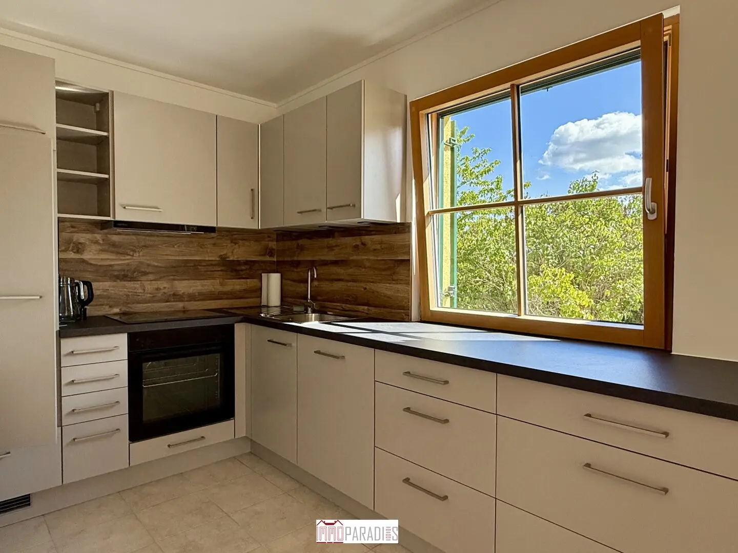 Move in and feel at home – very well maintained single family house in Lindabrunn