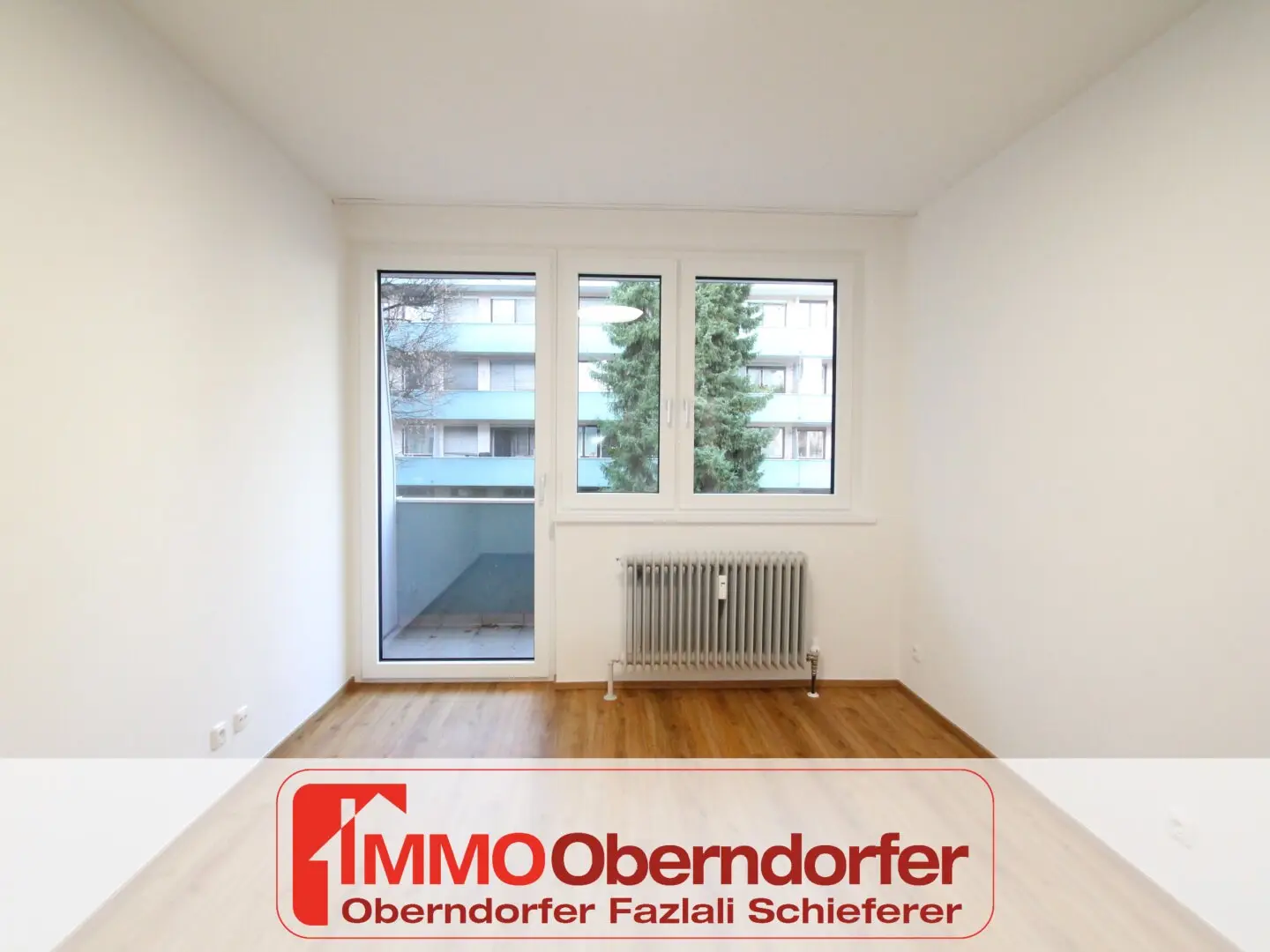 Compact Garçonnière with Balcony | Near LKH &amp; Aiglhof