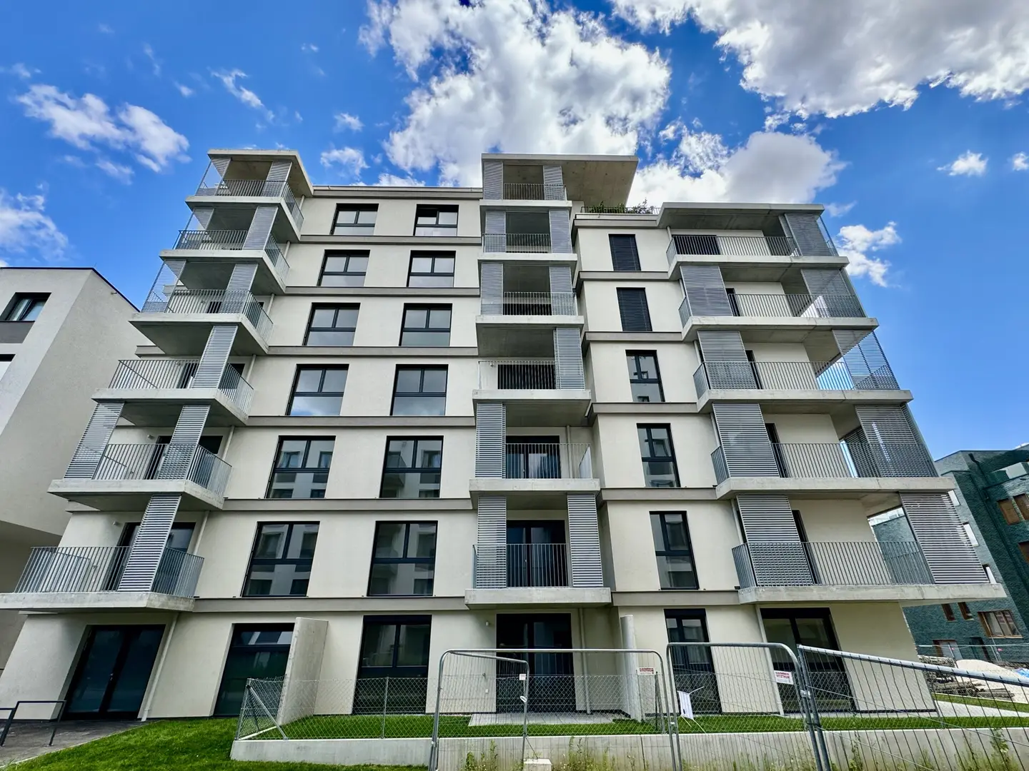 New build apartment with balcony and open space